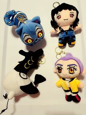 4-Plush K-Pop Demon Hunter Huntrix Keychain